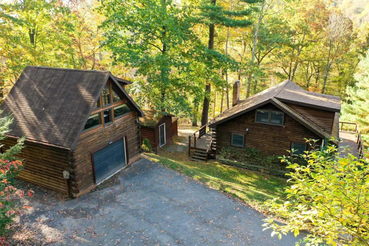 Hot Tub Charming & Chic Mountain Gem On Sleepy Creek Villa Бъркли Спрингс Екстериор снимка